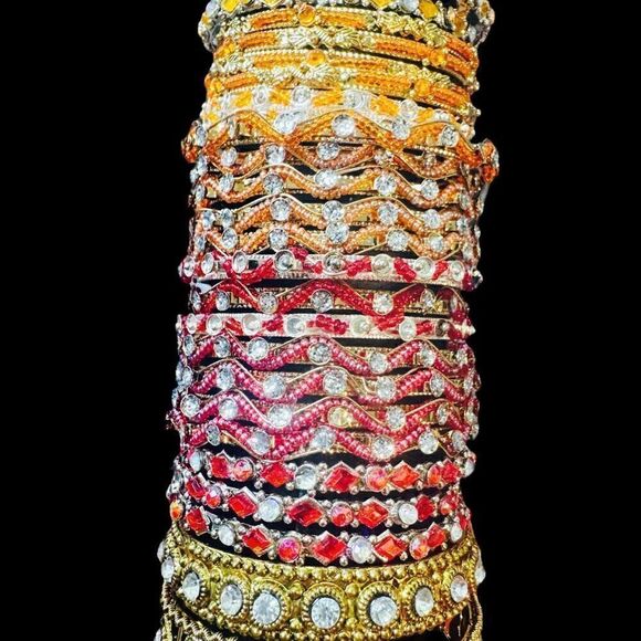 37x BULK LOT SILVER & GOLD TONE COLORFUL BANGLE BRACELETS Jewelry Red Green Blue - Picture 6 of 6